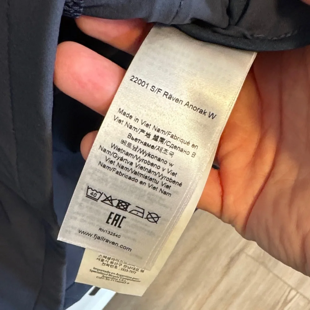 Fjallraven Specialized Women's Anorak Jacket - Picture 8 of 8